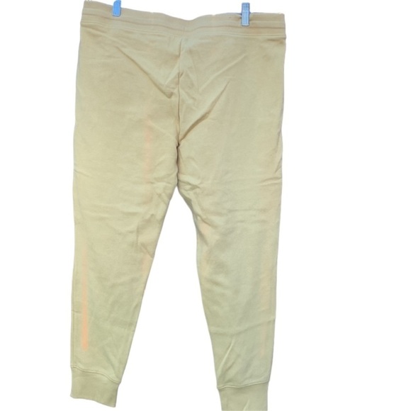 Amazon essentials women's size large yellow jogger - Picture 2 of 5